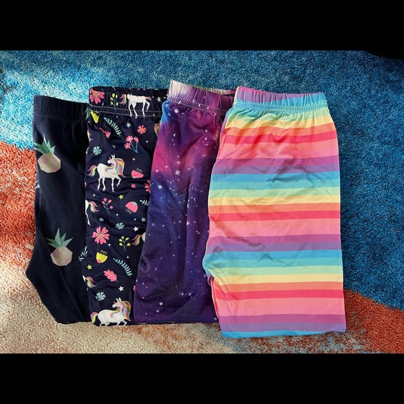 EUC & NWOT set of 4 capris - Picture 1 of 1